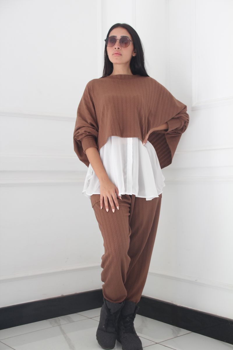 Camel Knitted Set